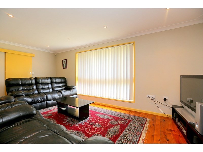 66 Jacaranda Drive, Georges Hall NSW 2198