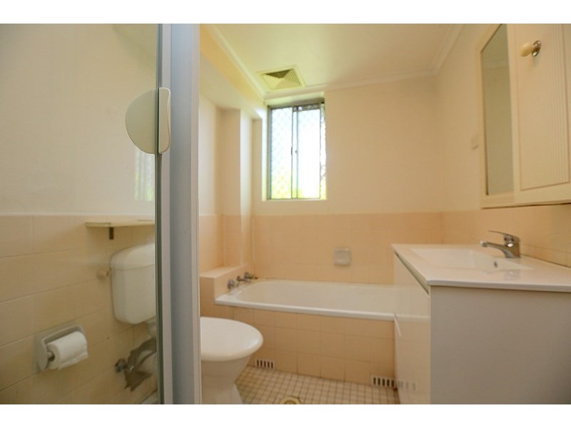 2/147 Wellington Road, Sefton NSW 2162