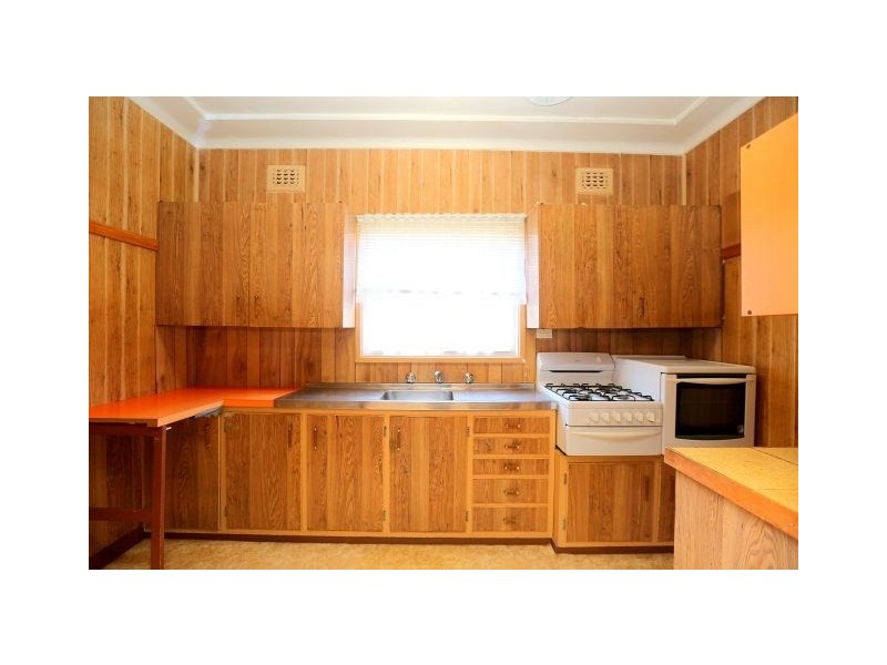 8 Stevens Street, Panania NSW 2213