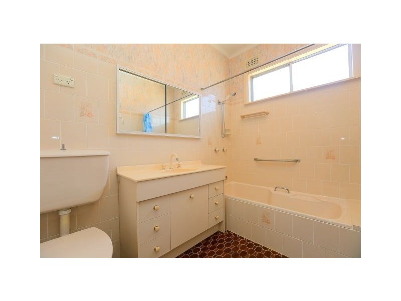 8 Stevens Street, Panania NSW 2213