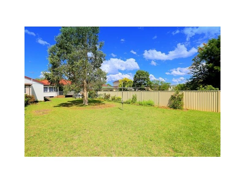 8 Stevens Street, Panania NSW 2213