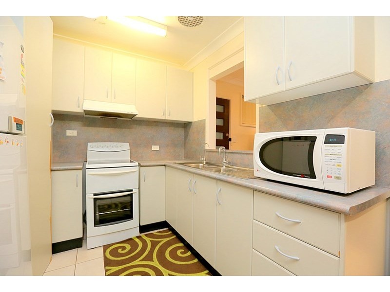 6 Carroll Street, Warwick Farm NSW 2170