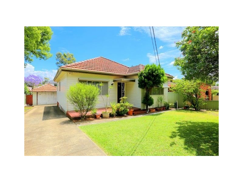 24 Hood Street, Yagoona NSW 2199