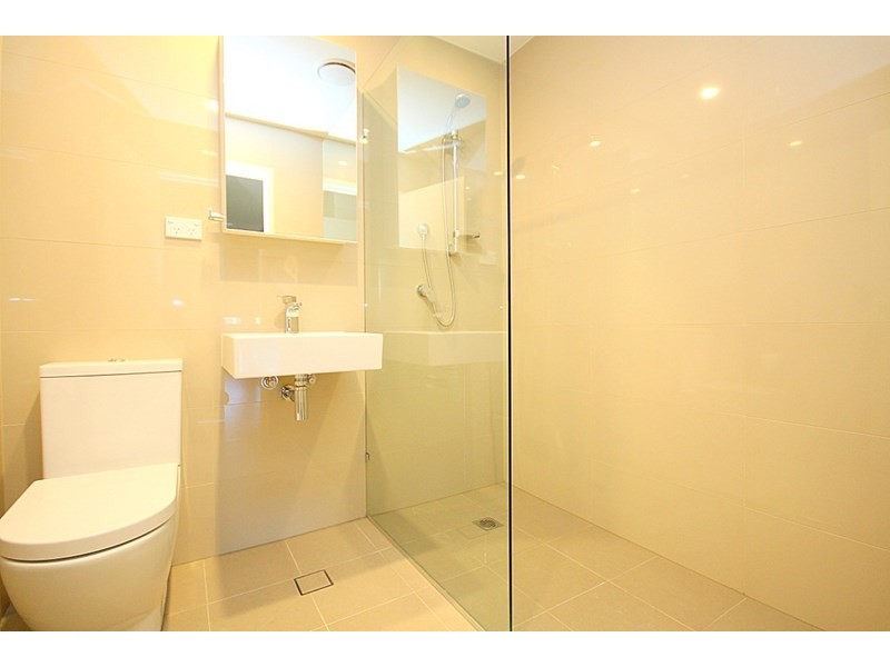 A103/2 Rowe Drive, Potts Hill NSW 2143
