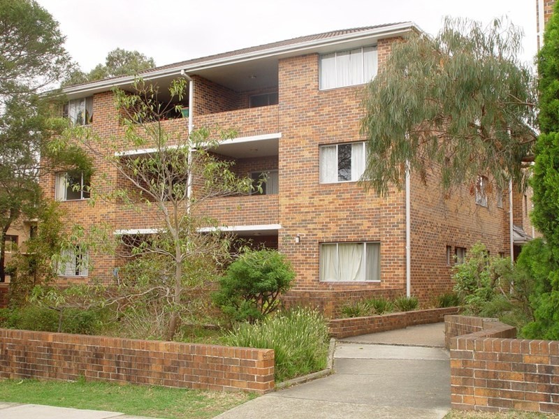 18/30-34 Sir Joseph Banks Street, Bankstown NSW 2200