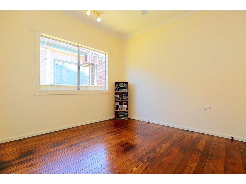 44 Woods Road, Sefton NSW 2162