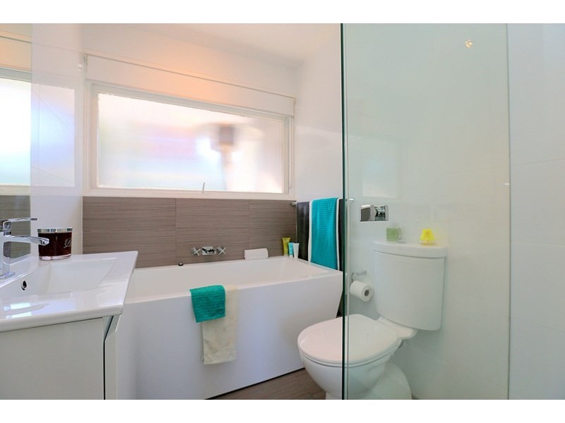 48 Rainbow Parade, Peakhurst Heights NSW 2210