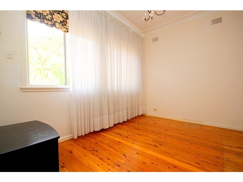 3 Wren Street, Condell Park NSW 2200