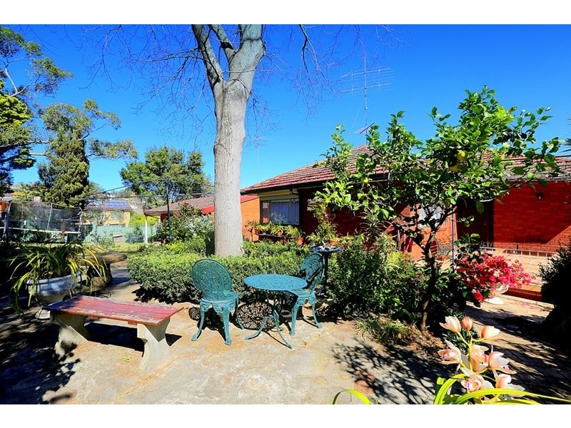 3 Wren Street, Condell Park NSW 2200