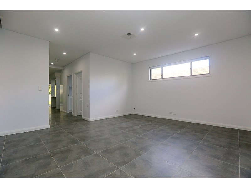 25 Donington Avenue, Georges Hall NSW 2198