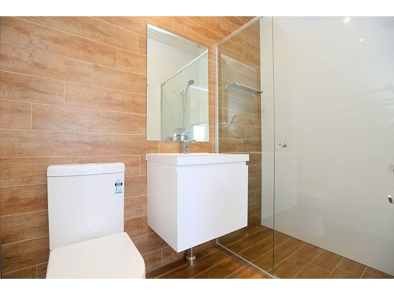 25 Donington Avenue, Georges Hall NSW 2198