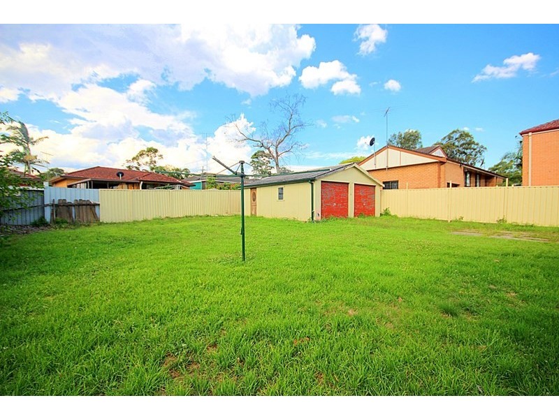 393 Marion Street, Georges Hall NSW 2198