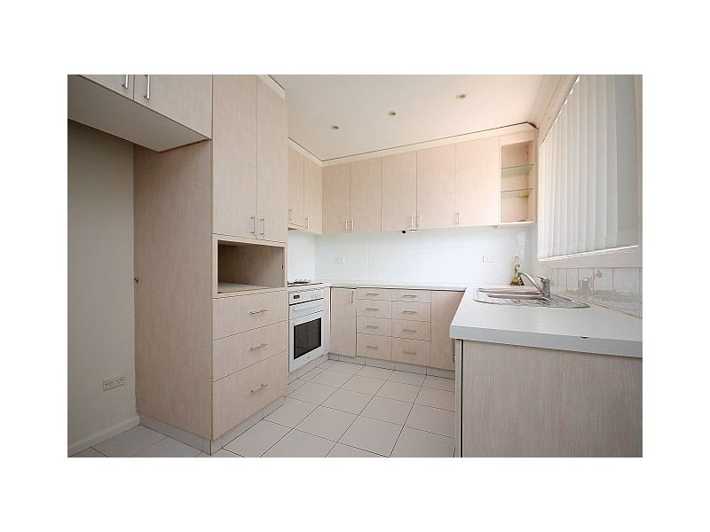 15 Suncroft Avenue, Georges Hall NSW 2198