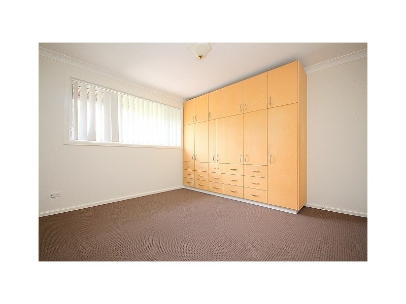 15 Suncroft Avenue, Georges Hall NSW 2198