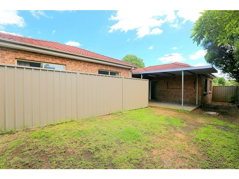 2/29A Norman Street, Condell Park NSW 2200
