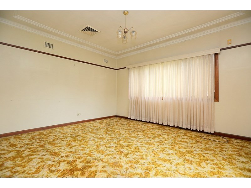 1 Miriam Street, Bass Hill NSW 2197
