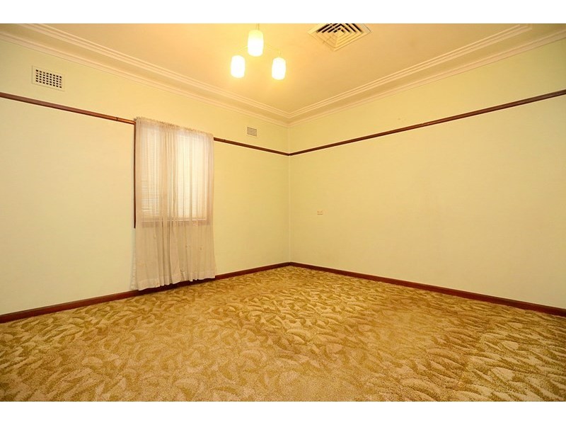 1 Miriam Street, Bass Hill NSW 2197