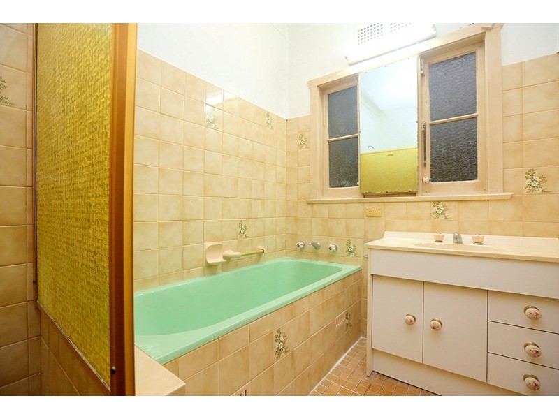1 Miriam Street, Bass Hill NSW 2197