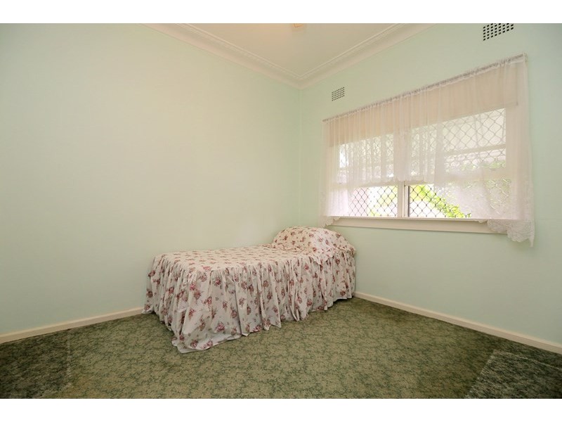 102 Auburn Road, Birrong NSW 2143