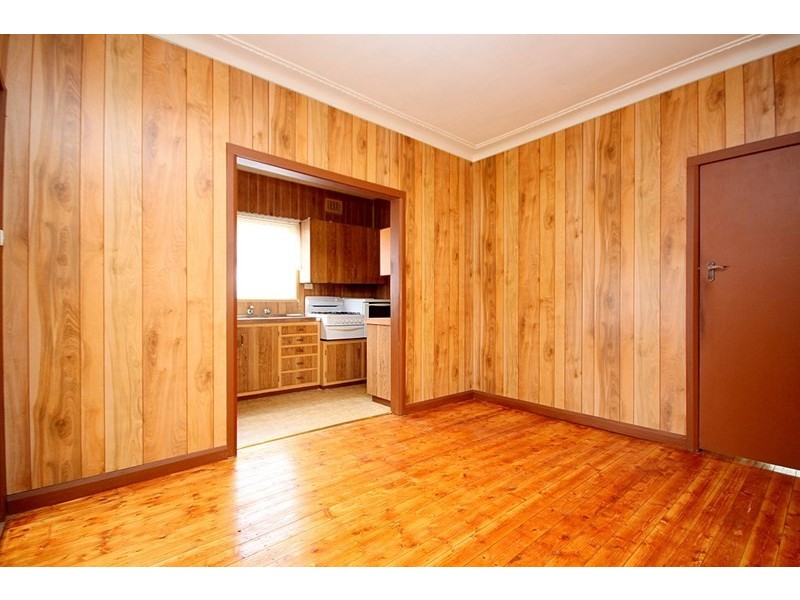 8 Stevens Street, Panania NSW 2213