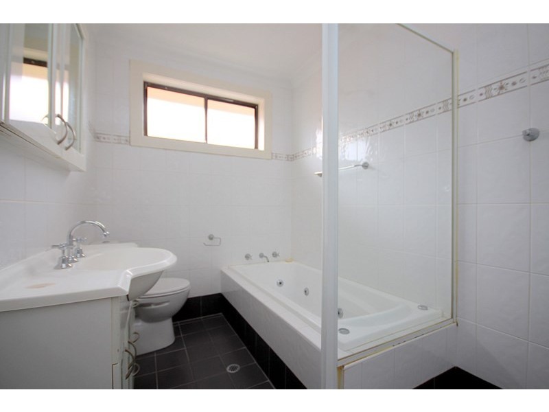 5 Dalton Avenue, Condell Park NSW 2200