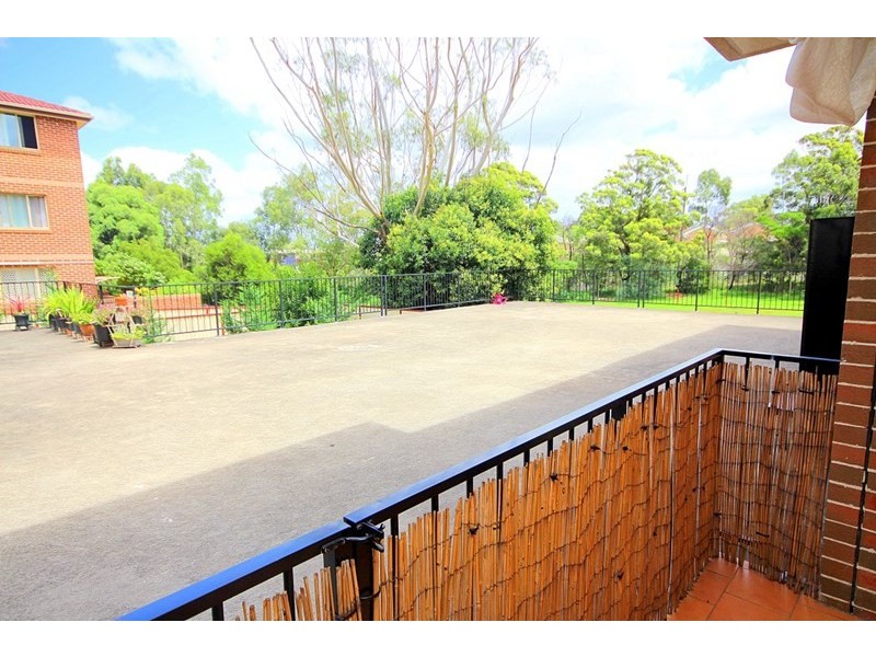 22/2-10 Mulla Road, Yagoona NSW 2199