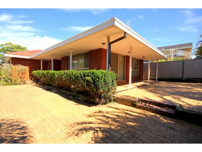 24 Saric Avenue, Georges Hall NSW 2198