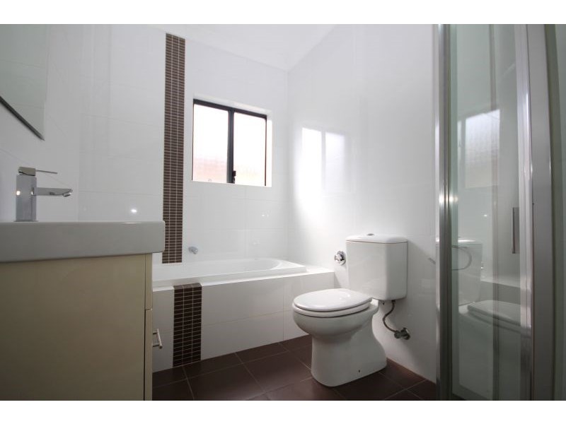 3/20 Banksia Road, Greenacre NSW 2190