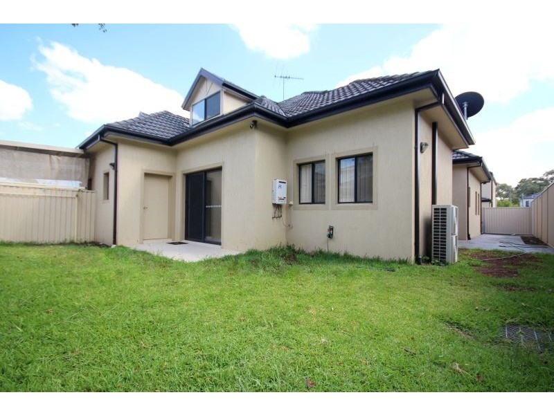 3/20 Banksia Road, Greenacre NSW 2190