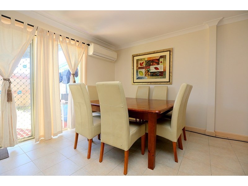 5/40-43 Larien Crescent, Birrong NSW 2143