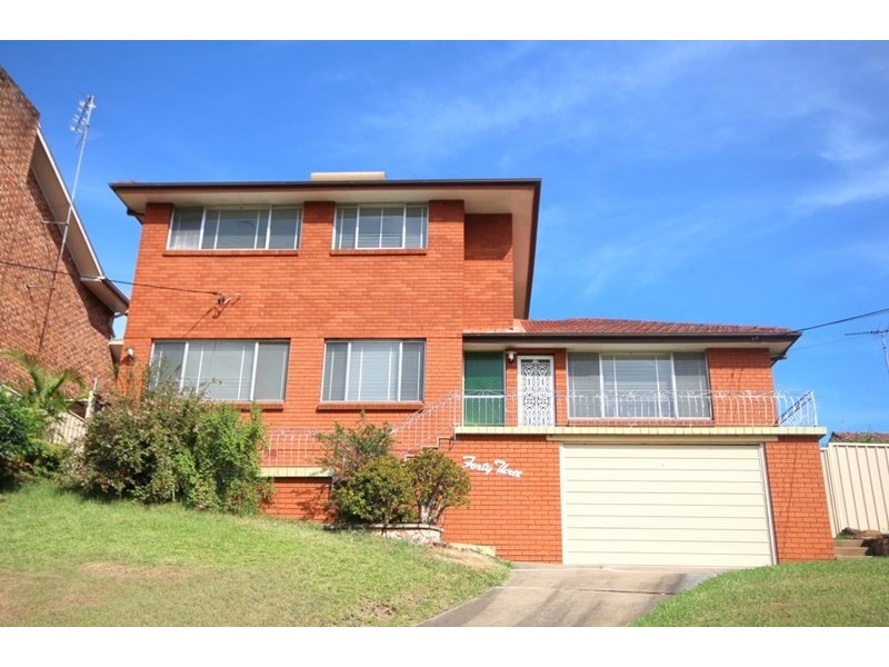 43 Caroline Crescent, Georges Hall NSW 2198