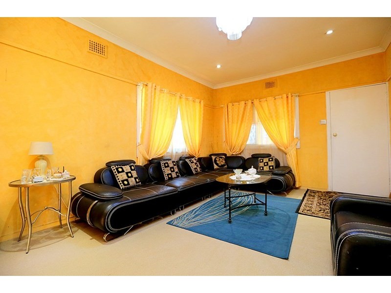 149 Noble Avenue, Greenacre NSW 2190