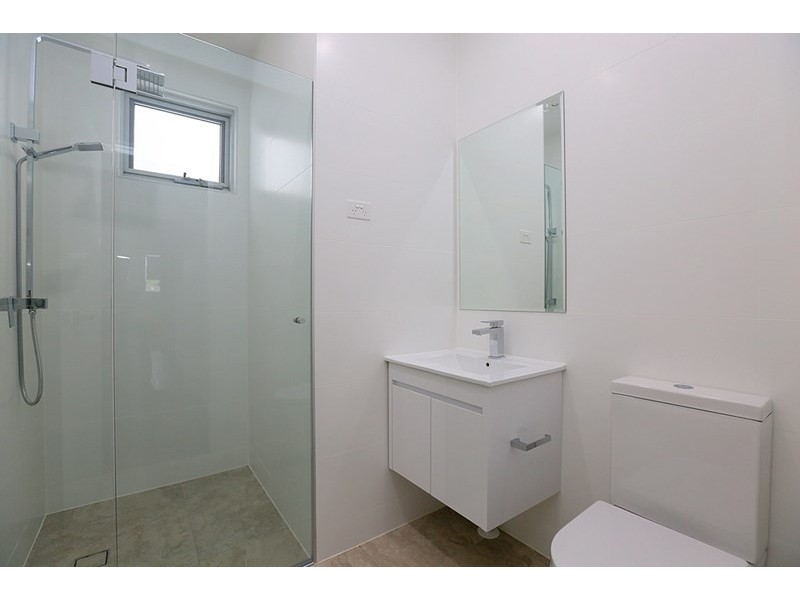 911B Henry Lawson Drive, Picnic Point NSW 2213