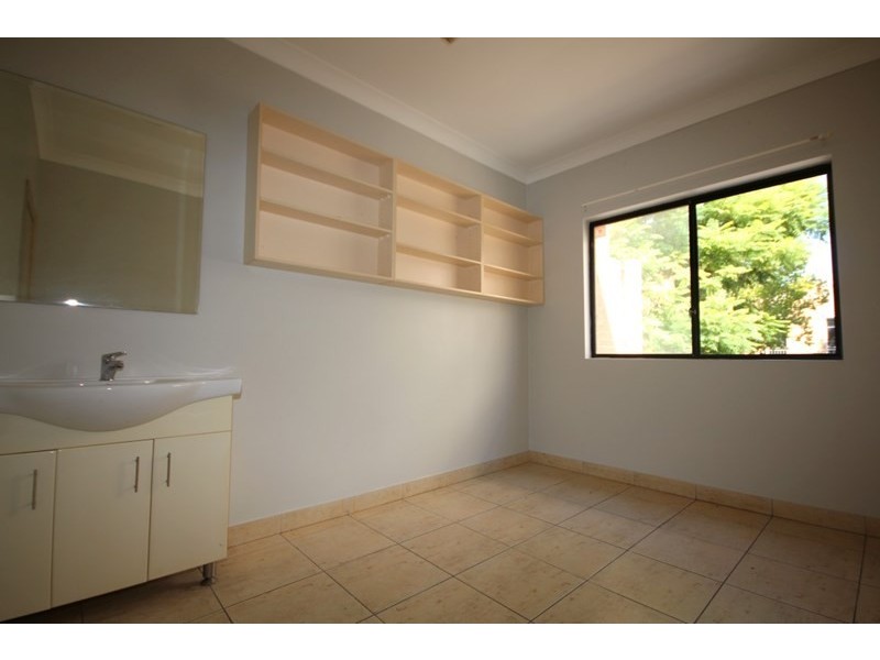 2/382 Chapel Road, Bankstown NSW 2200
