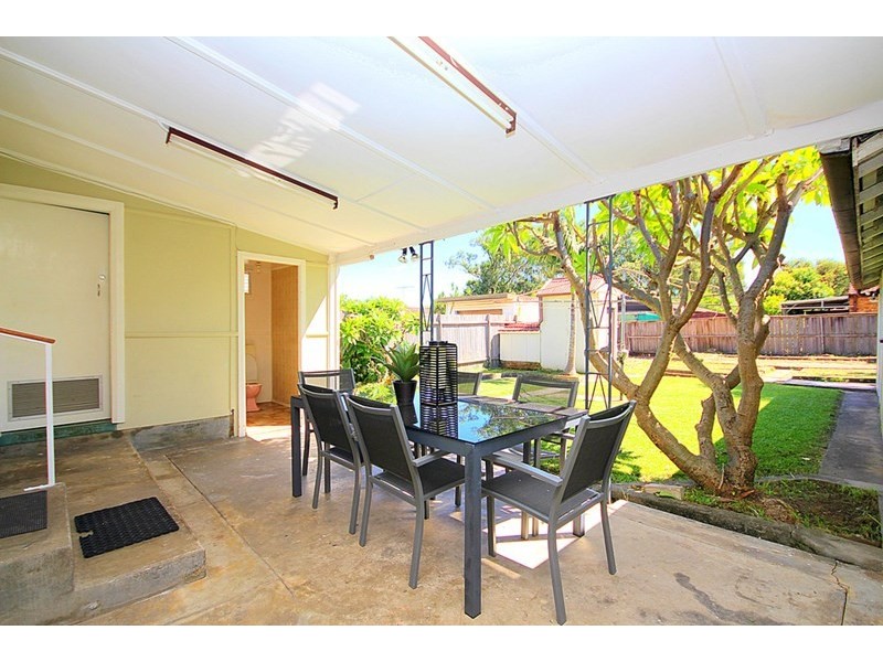 8 Birrong Avenue, Birrong NSW 2143