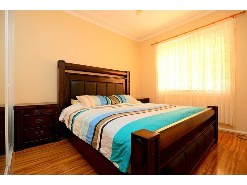 27 Kylie Parade, Punchbowl NSW 2196