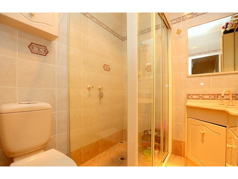 27 Kylie Parade, Punchbowl NSW 2196