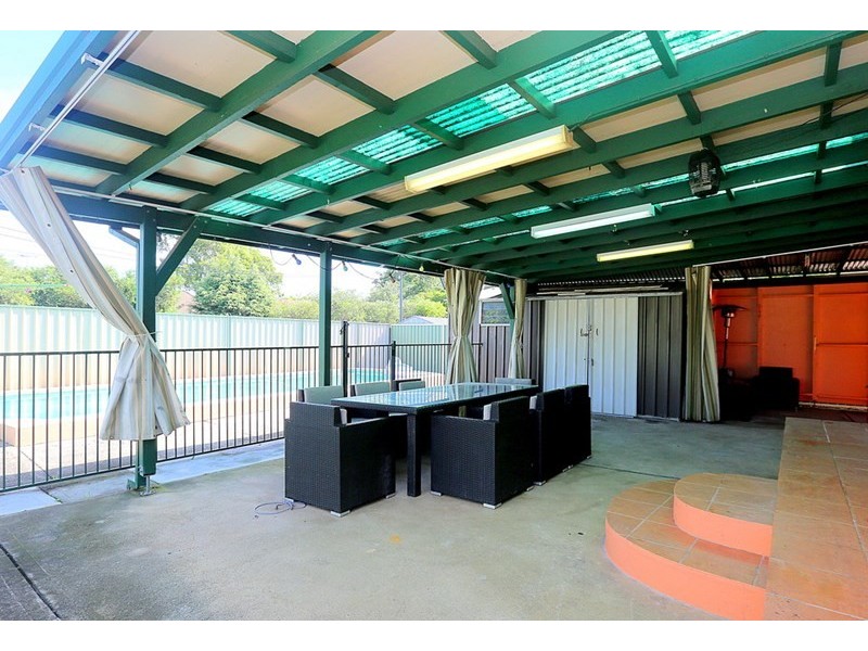 27 Kylie Parade, Punchbowl NSW 2196