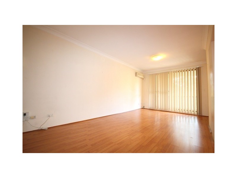 90/142 Moore Street, Liverpool NSW 2170