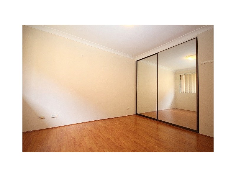 90/142 Moore Street, Liverpool NSW 2170