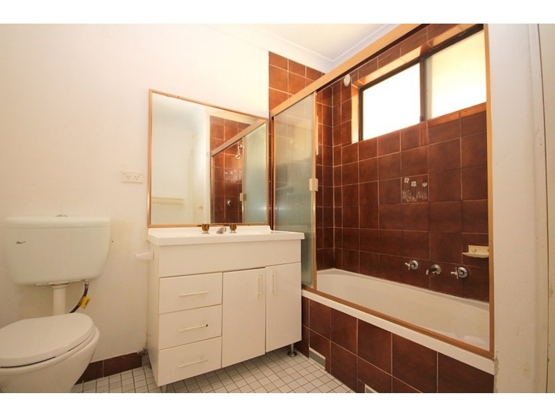 90/142 Moore Street, Liverpool NSW 2170