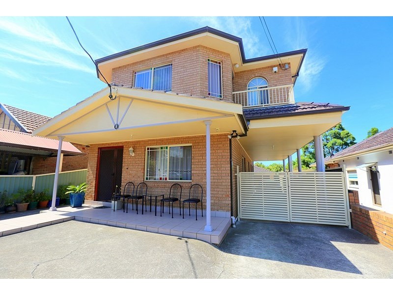 8 Chelmsford Avenue, Belmore NSW 2192