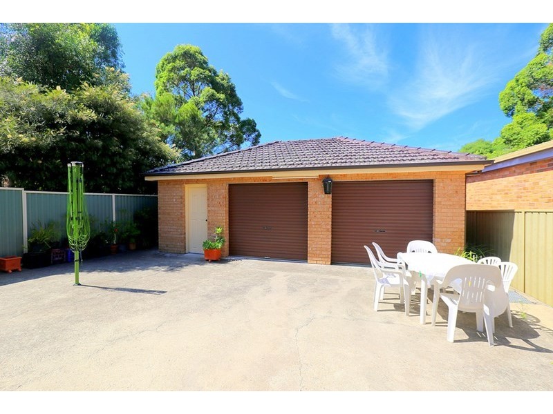 8 Chelmsford Avenue, Belmore NSW 2192