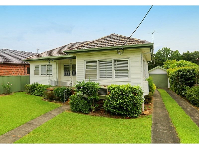 102 Auburn Road, Birrong NSW 2143