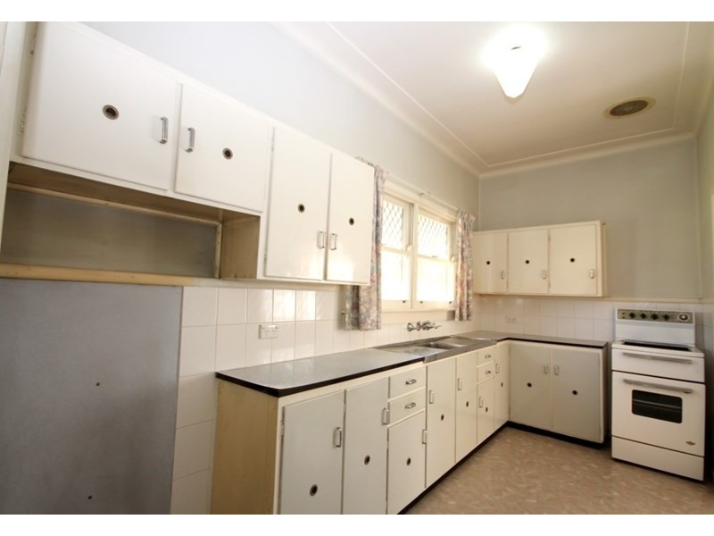 102 Auburn Road, Birrong NSW 2143