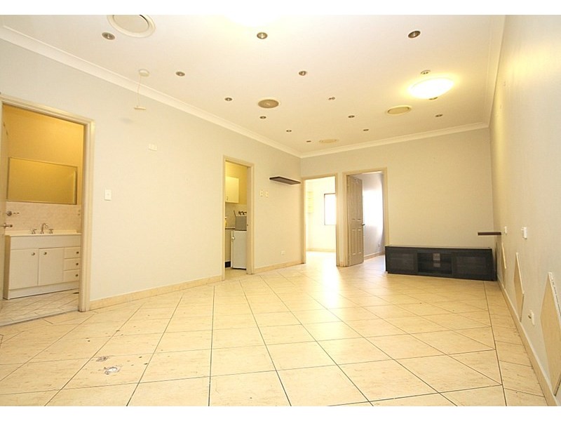 2/382 Chapel Road, Bankstown NSW 2200