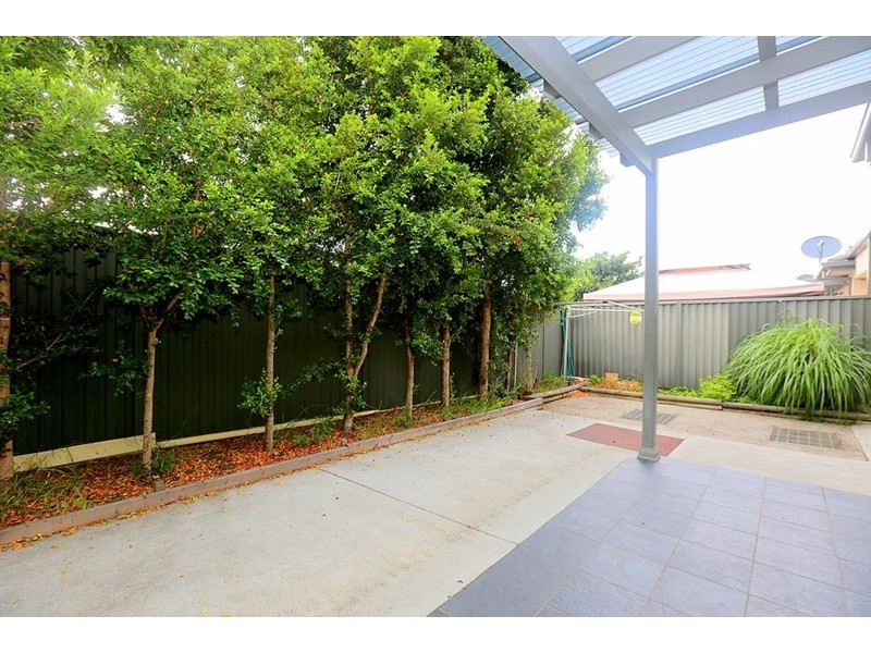 3/74 Napoleon Road, Greenacre NSW 2190