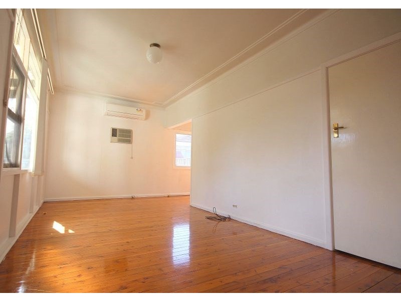 3 Hervey Street, Georges Hall NSW 2198