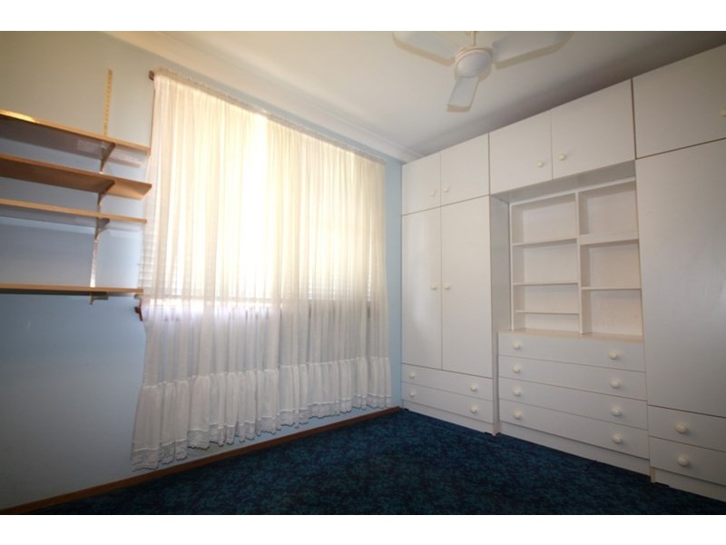 17 Enid Avenue, Roselands NSW 2196