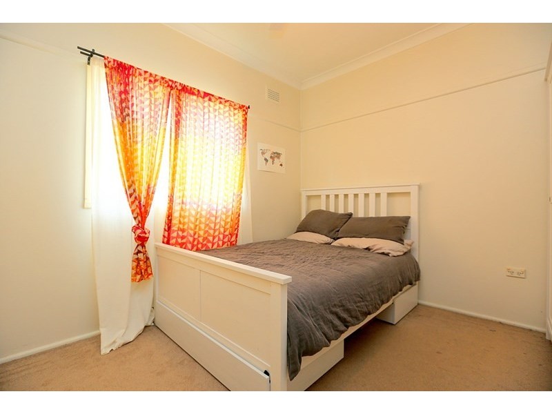 2 Fenwick Street, Yagoona NSW 2199